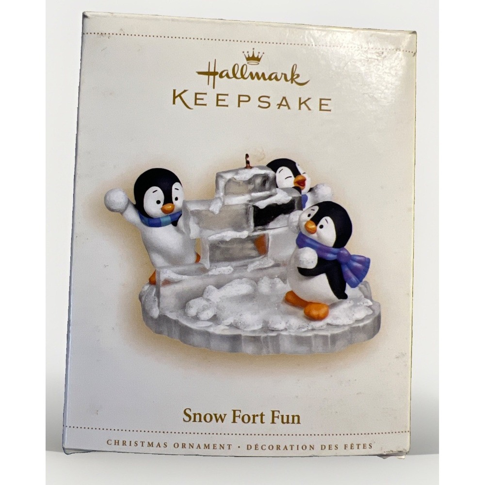 Hallmark 2006 Snow Fort Fun Christmas Ornament Penguins